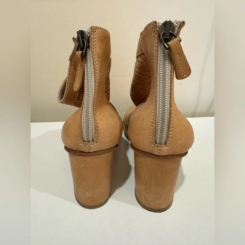 ANTHROPOLOGIE Latitude Femme “Sahara” Italian Leather Boots Women’s EU 37 US 6.5